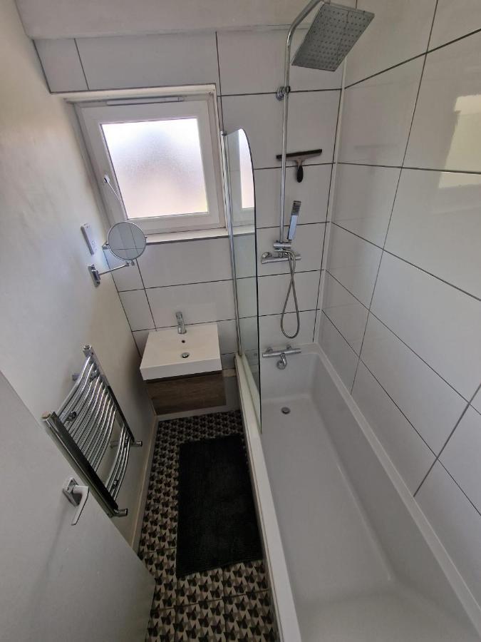 Cozy Room - Only Room Londres Exterior foto